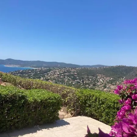 Les Hauts De St Clair,vue Et Vert,tres Calme *