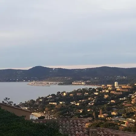 Les Hauts De St Clair,vue Et Vert,tres Calme