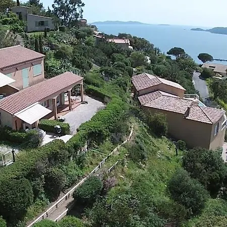 Apartment Les Hauts De St Clair,vue Et Vert,tres Calme Le Lavandou